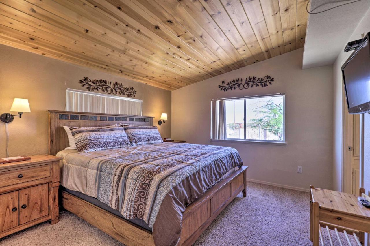 Rustic Bullhead City Retreat With Porch And Views Luaran gambar