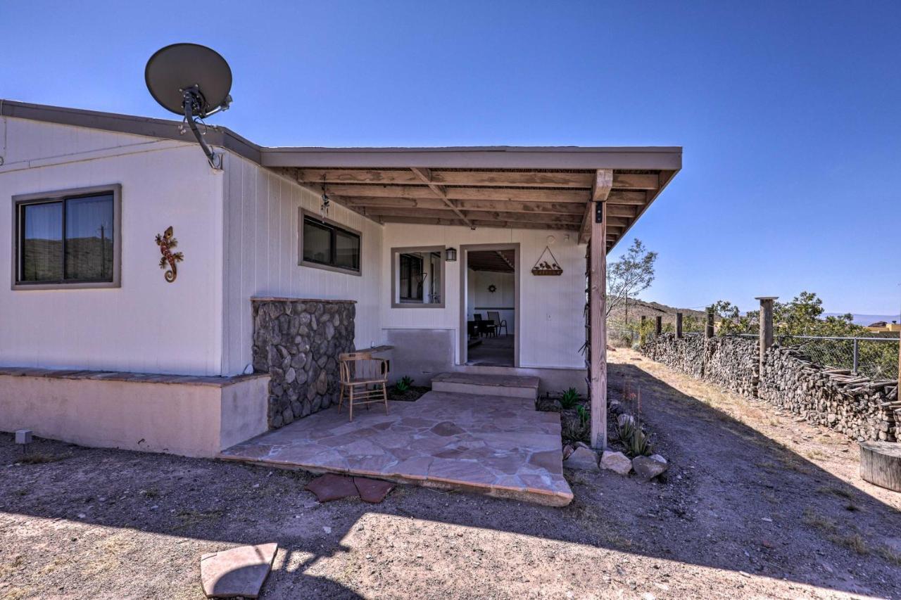Rustic Bullhead City Retreat With Porch And Views Luaran gambar